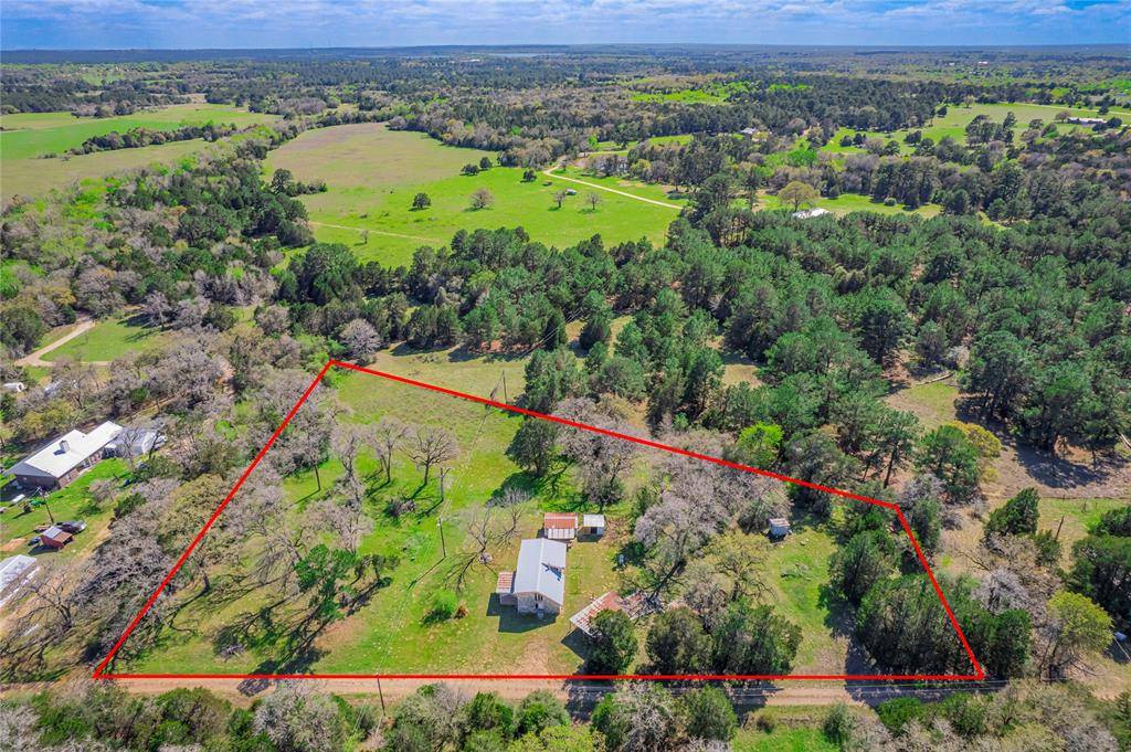 119 Postvine RD, Bastrop, TX 78602