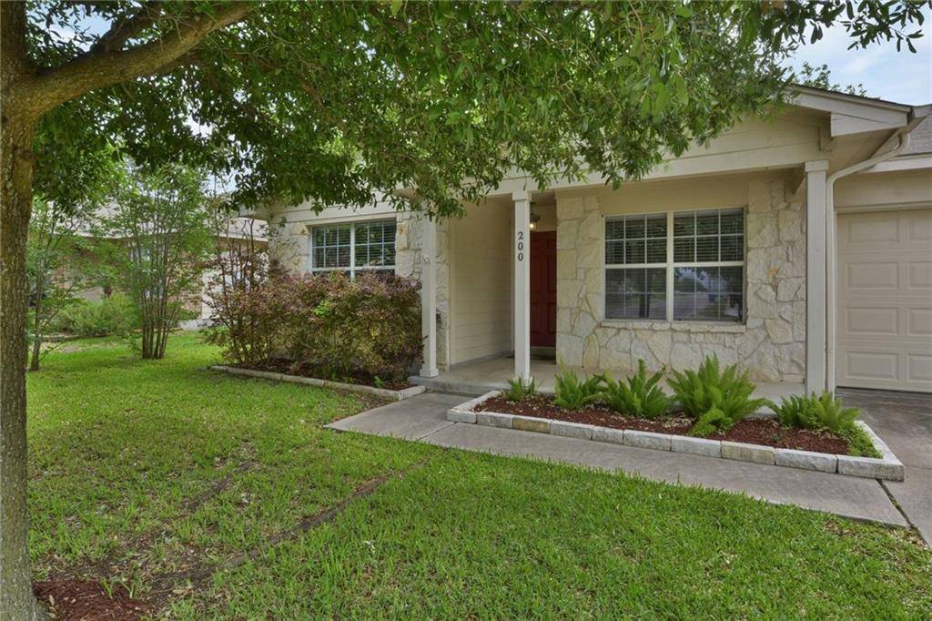 200 Delby ST, Hutto, TX 78634