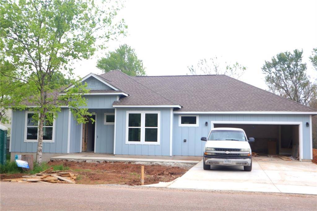 181 Waikakaaua DR, Bastrop, TX 78602