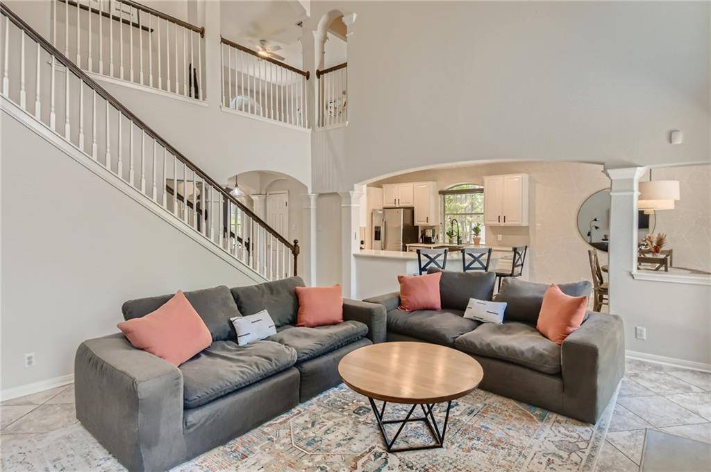 7062 Thistle Hill WAY, Austin, TX 78754