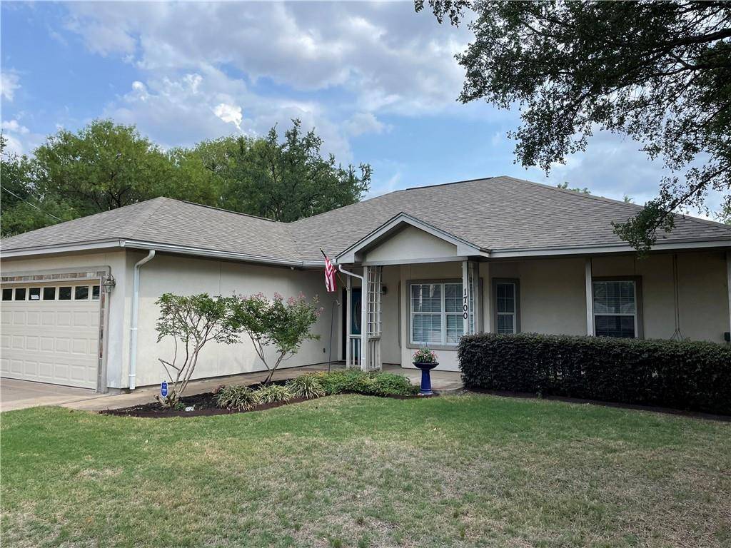 1700 Lacy DR, Marble Falls, TX 78654