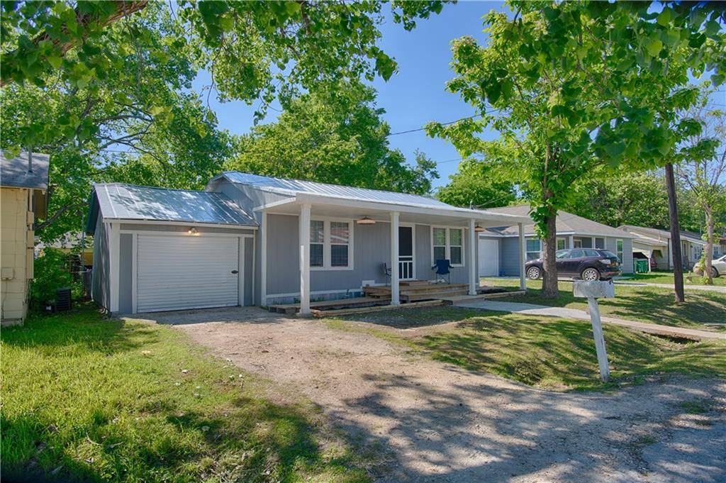 103 Franklin ST, Taylor, TX 76574