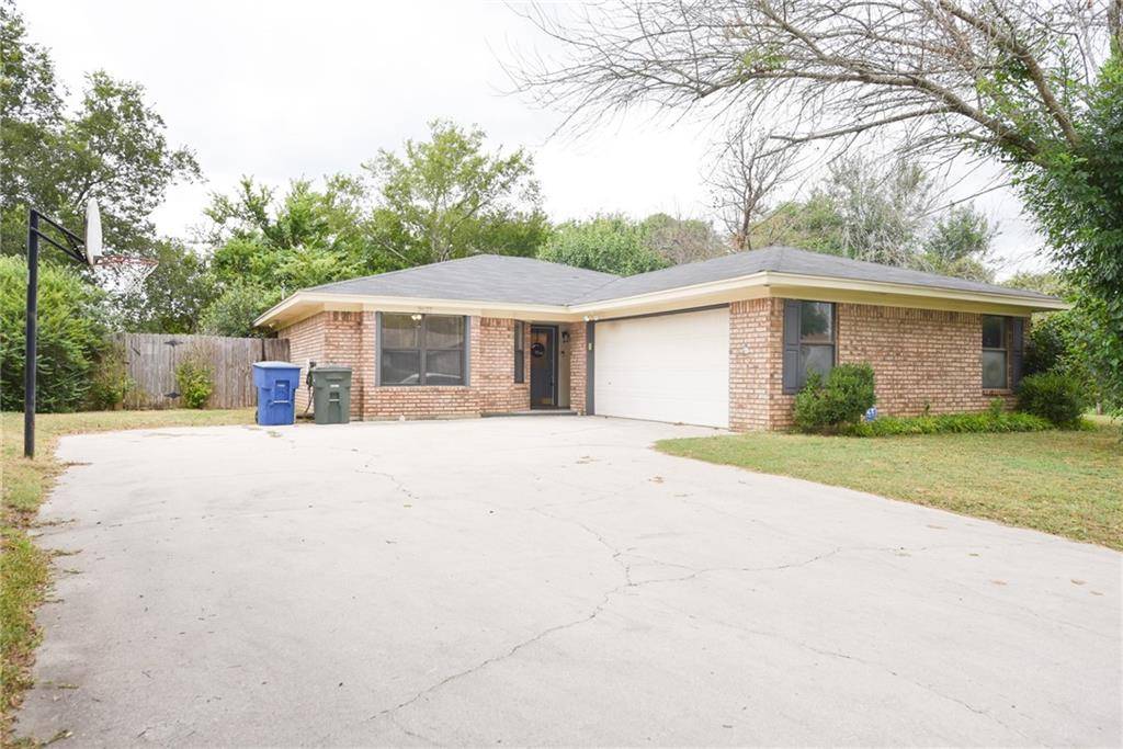 2627 Phyllis DR, Copperas Cove, TX 76522