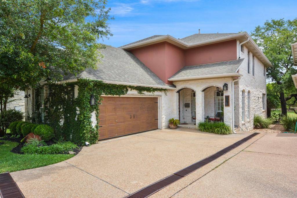 1189 Red Bud LN, Round Rock, TX 78664