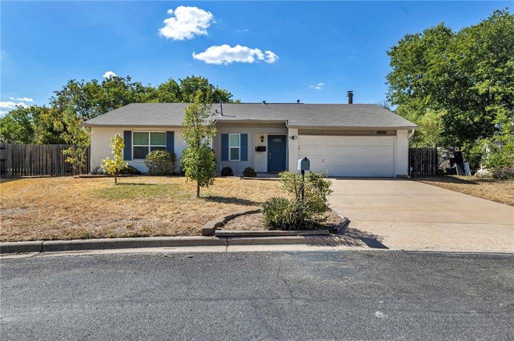 11204 Applewood DR, Austin, TX 78758