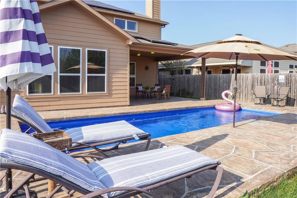 304 Carol DR, Hutto, TX 78634