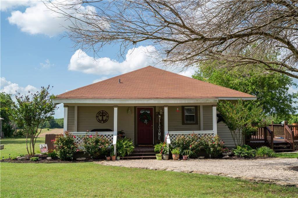 1012 Fm 1331, Thorndale, TX 76577