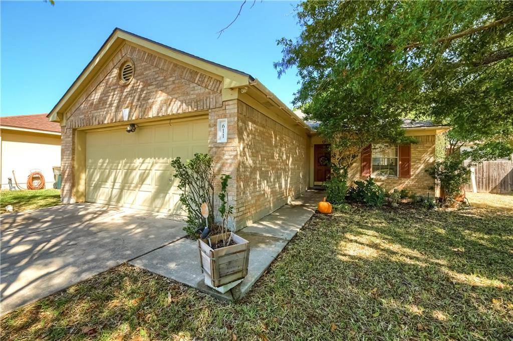611 Masonwood DR, Kyle, TX 78640