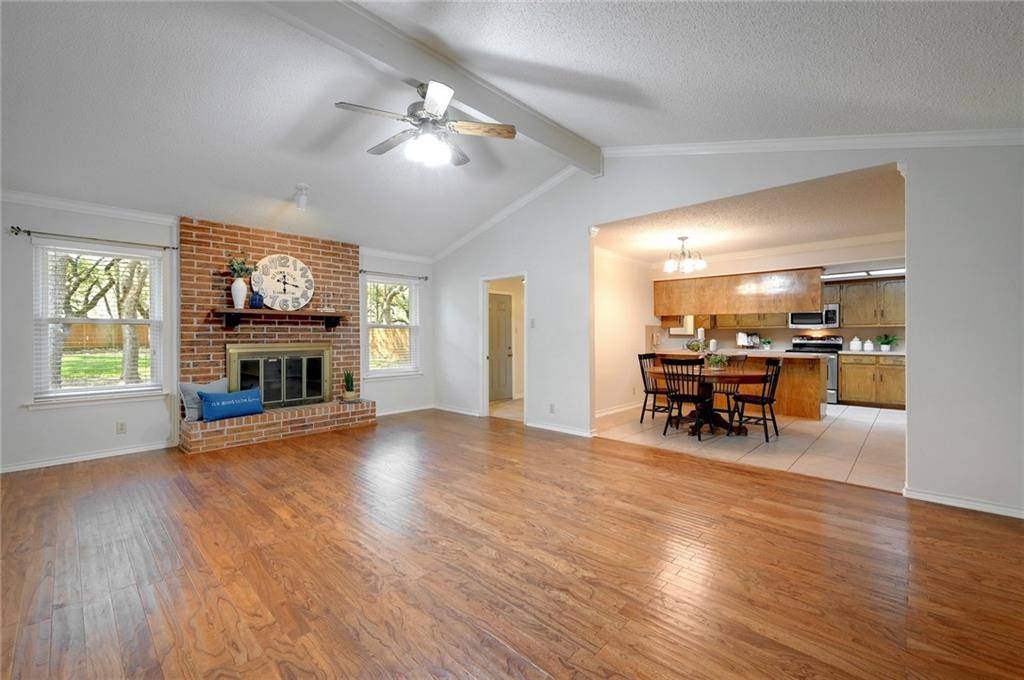 906 Alhambra DR, Georgetown, TX 78628