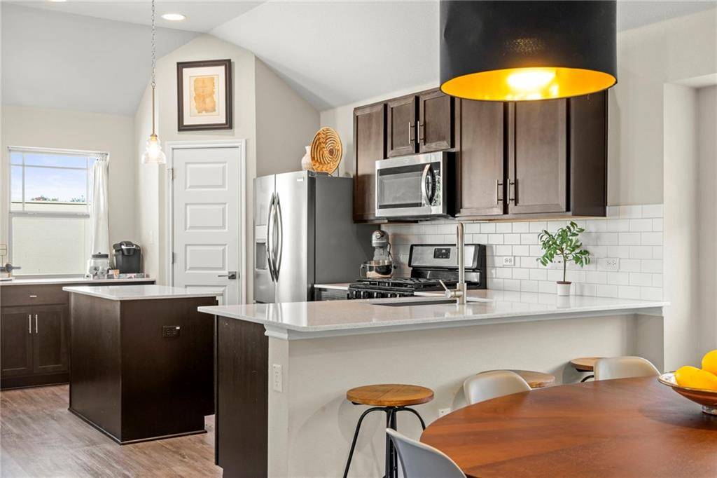 136 Trailstone DR, Bastrop, TX 78602