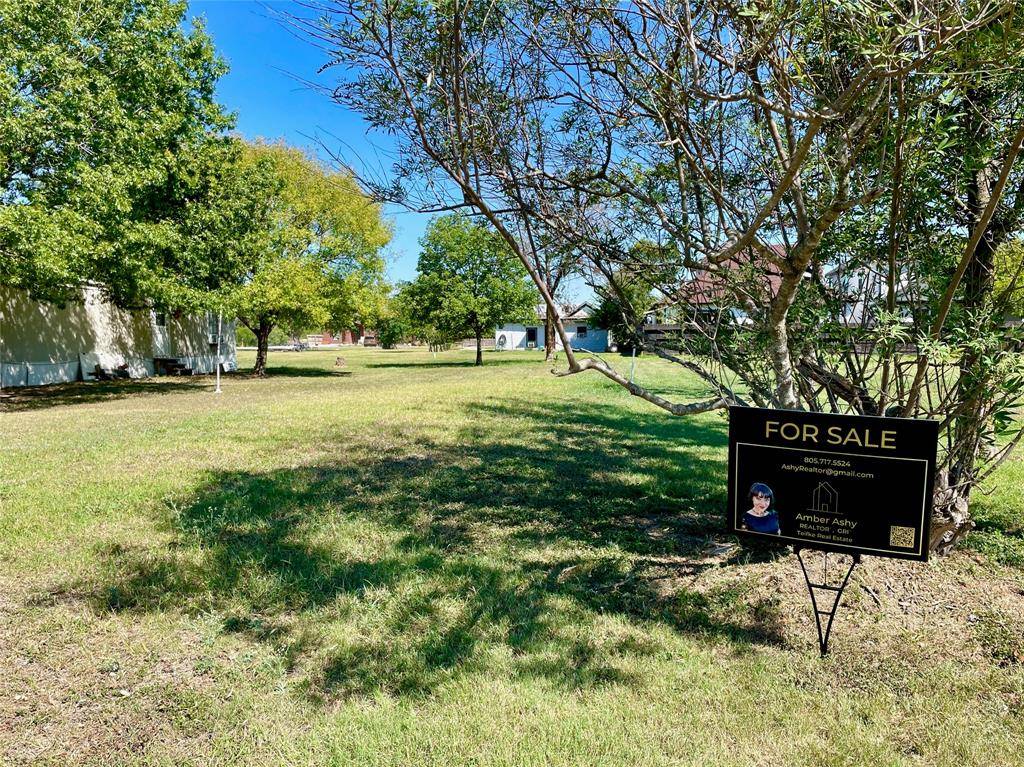 505 E Carrie Manor ST, Manor, TX 78653