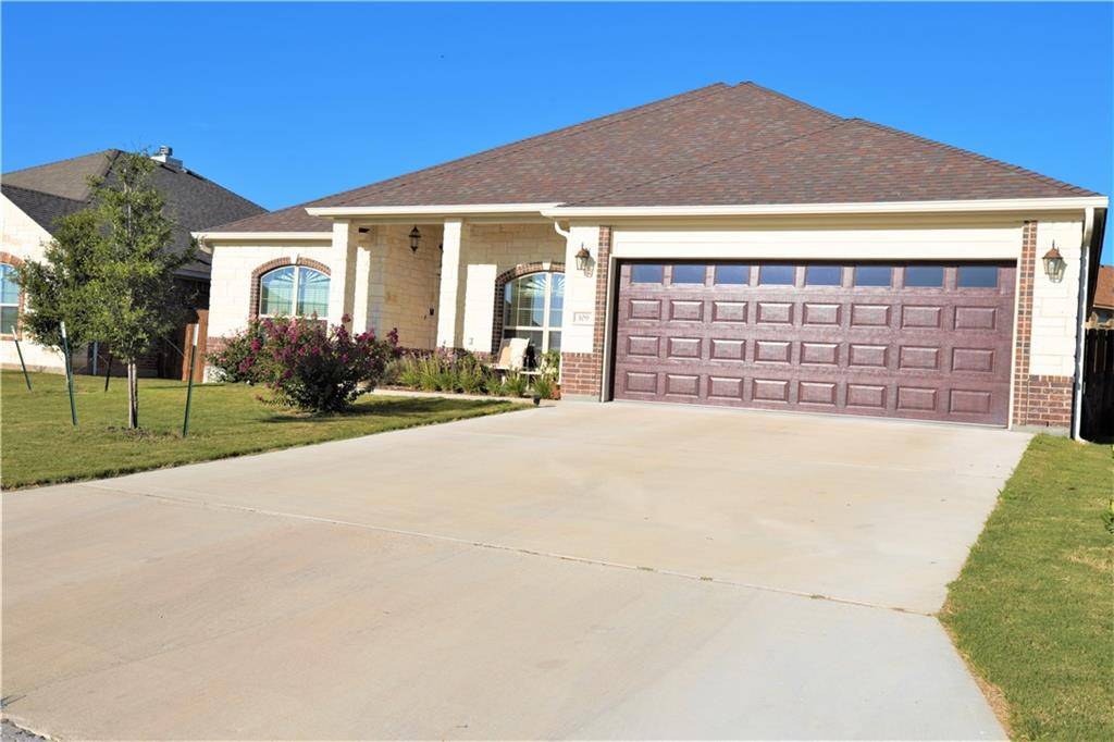 109 Terry Meadow LN, Jarrell, TX 76537