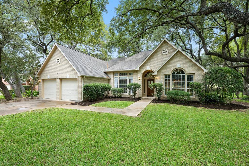 3817 Royal Troon DR, Round Rock, TX 78664