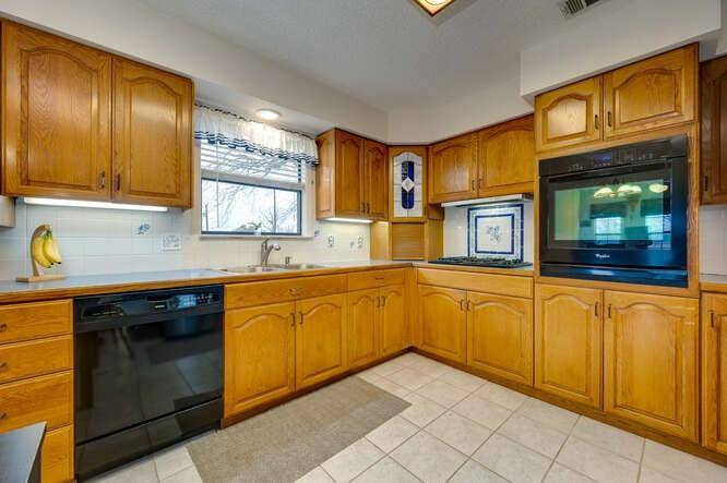 506 6th ST, Marble Falls, TX 78654