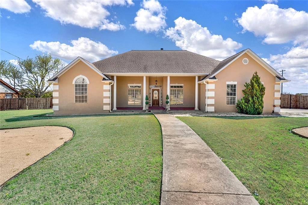 100 Primrose DR, Kyle, TX 78640