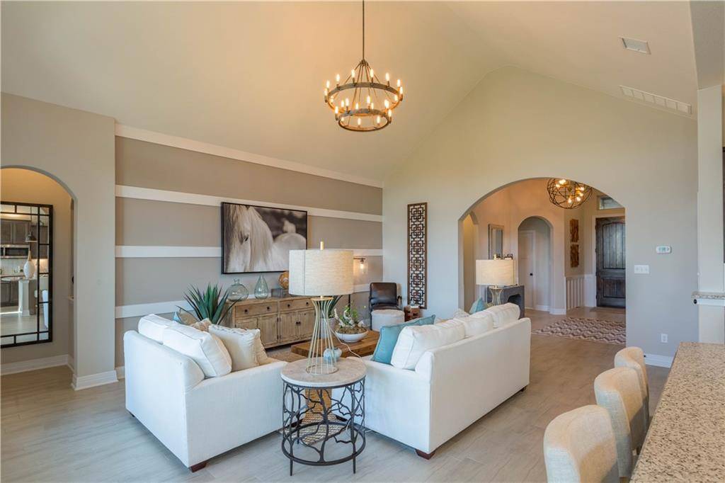 158 Betony LOOP, Buda, TX 78610
