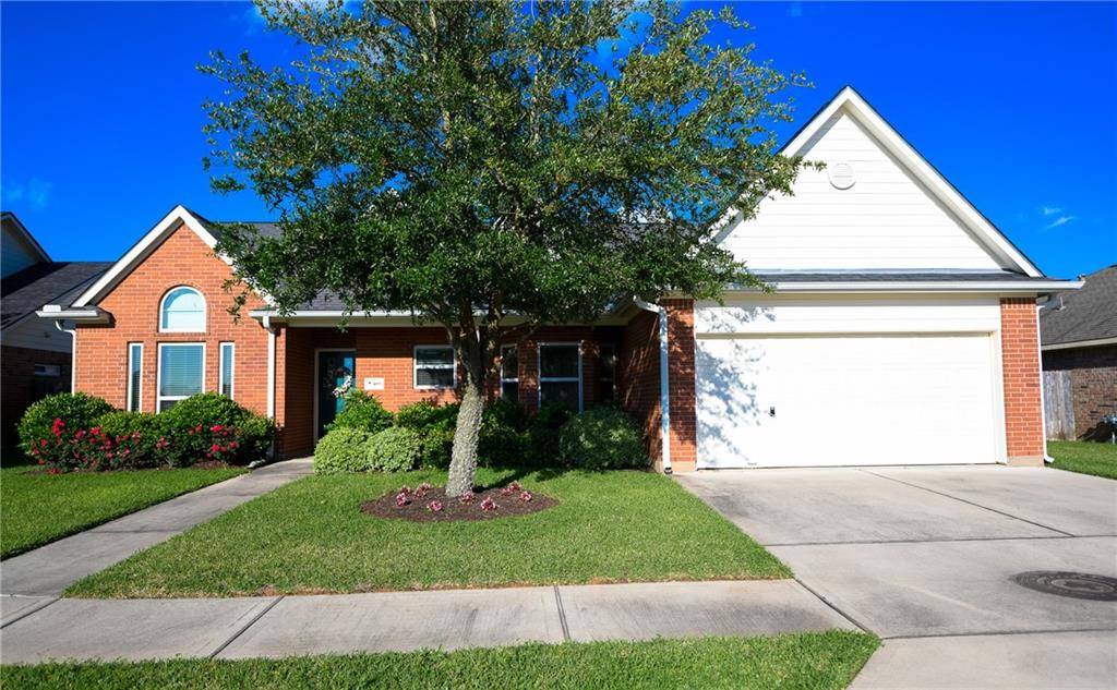 405 N Sweet Pea CT S, Sealy, TX 77474