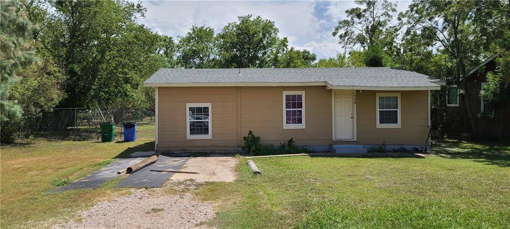 208 W Browning ST, Manor, TX 78653