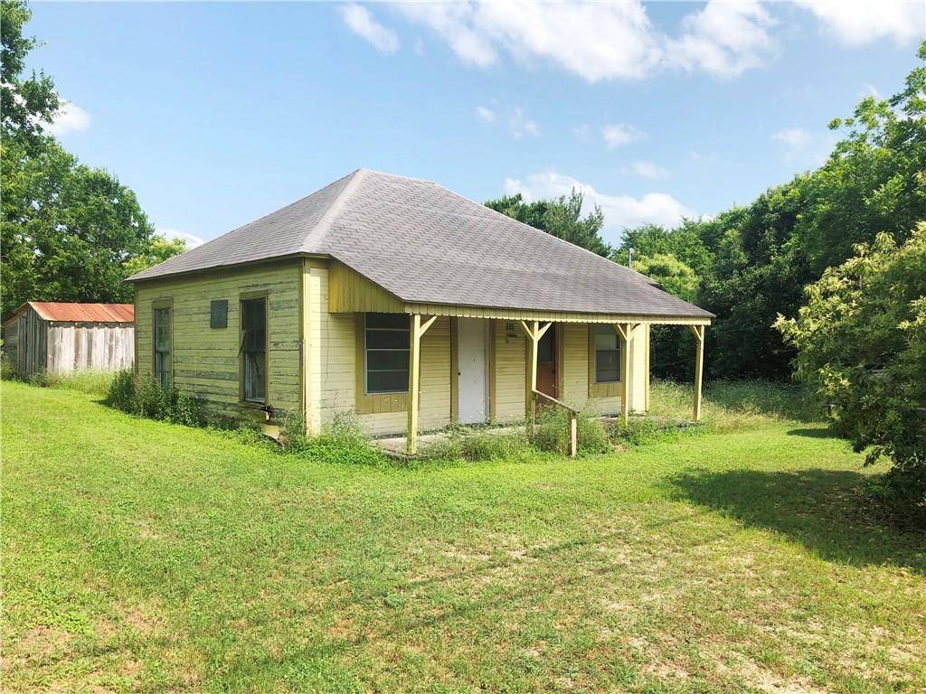 717 S Main ST, Taylor, TX 76574
