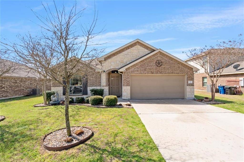 316 Cockrill ST, Hutto, TX 78634