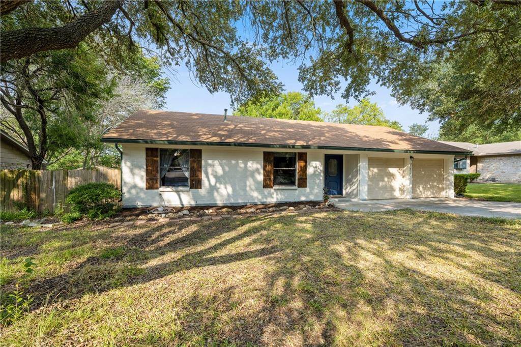 2211 Donna DR, Taylor, TX 76574