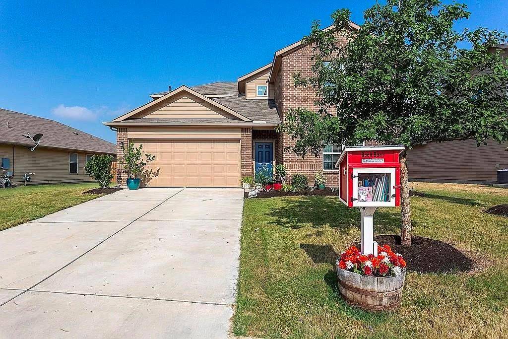 708 Luna Vista DR, Hutto, TX 78634