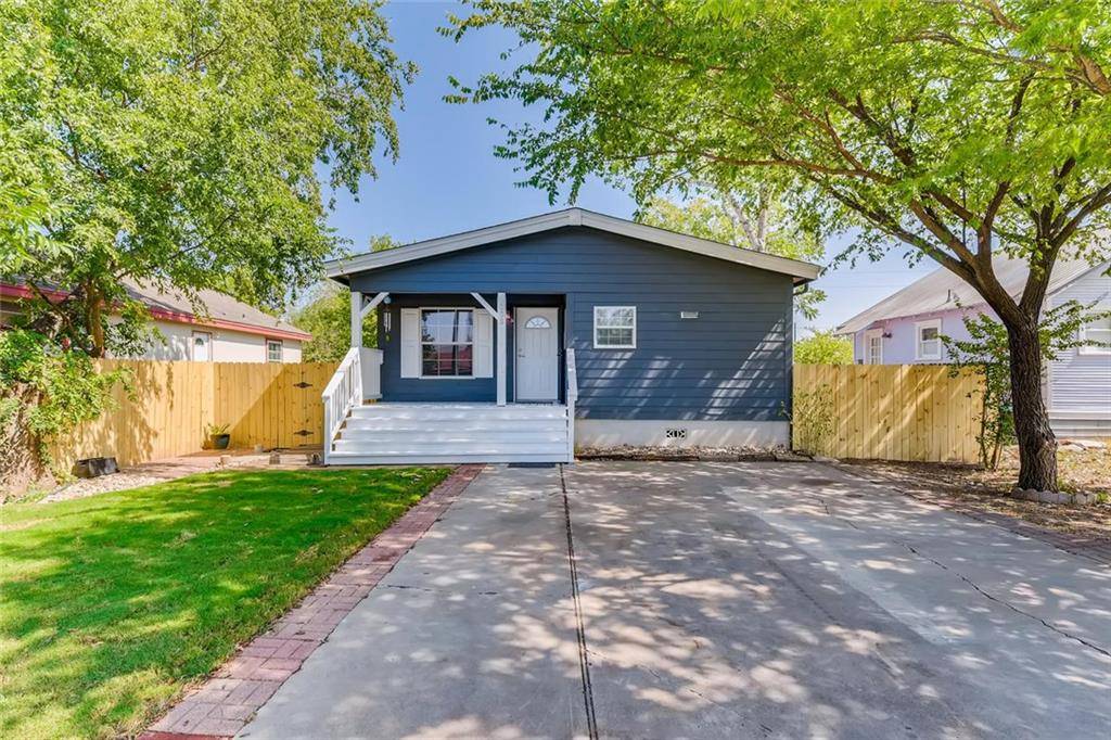 103 W EGGLESTON ST, Manor, TX 78653