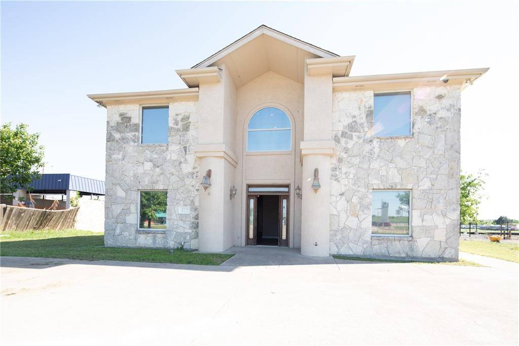 310 W Murray ST, Manor, TX 78653