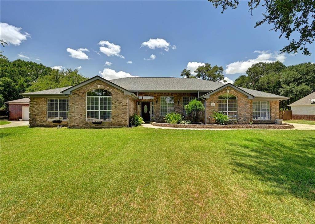 219 Grove LN, Buda, TX 78610