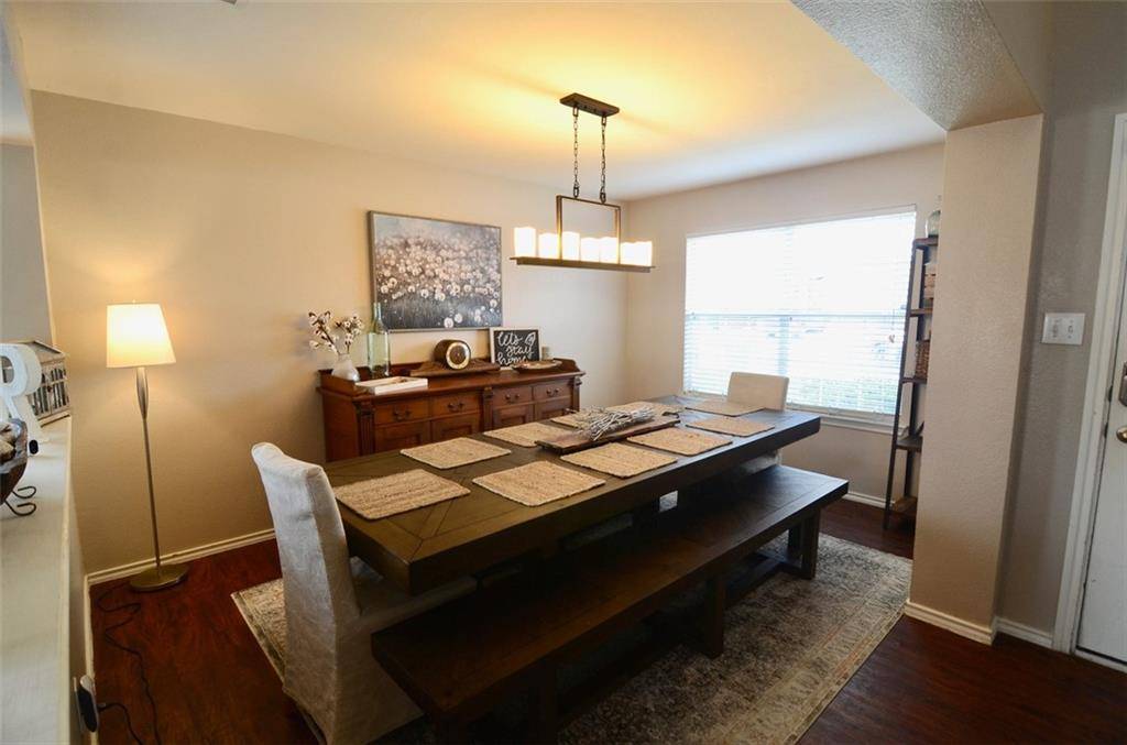 2009 Canvas Back DR, Taylor, TX 76574
