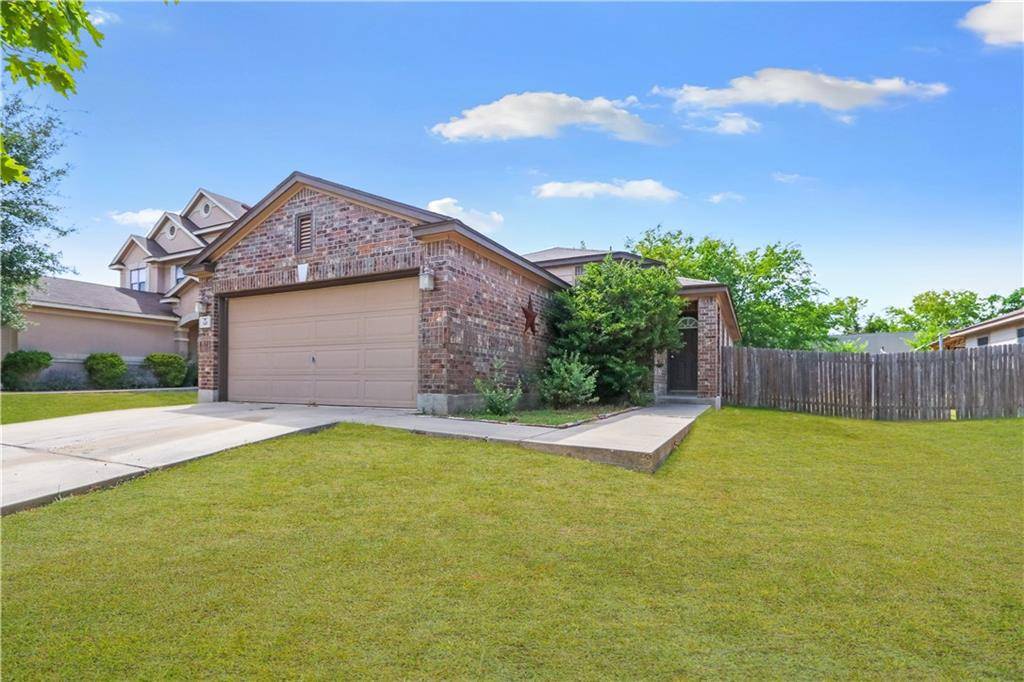 345 New Country RD, Kyle, TX 78640