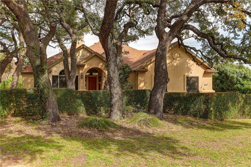 569 Rupen DR, Lakeway, TX 78734