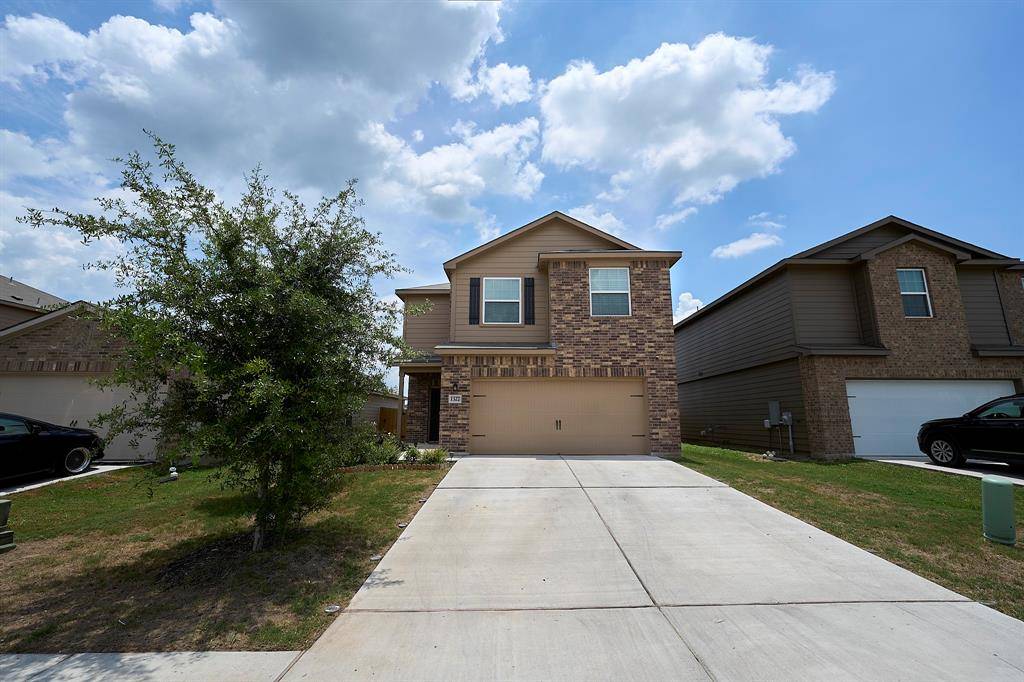 1327 Amy DR, Kyle, TX 78640
