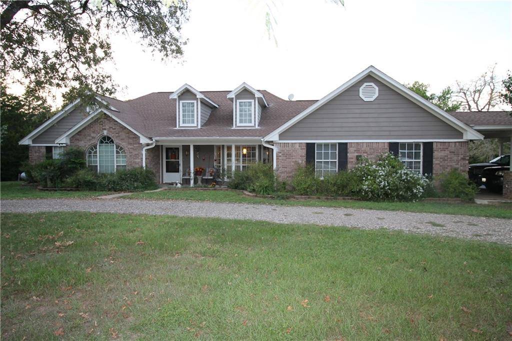 1070 S Wesley LN, Lexington, TX 78947