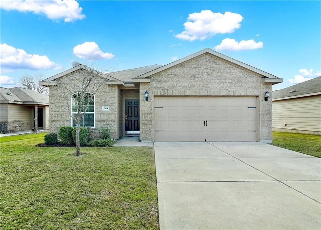 304 Farmer LN, Jarrell, TX 76537