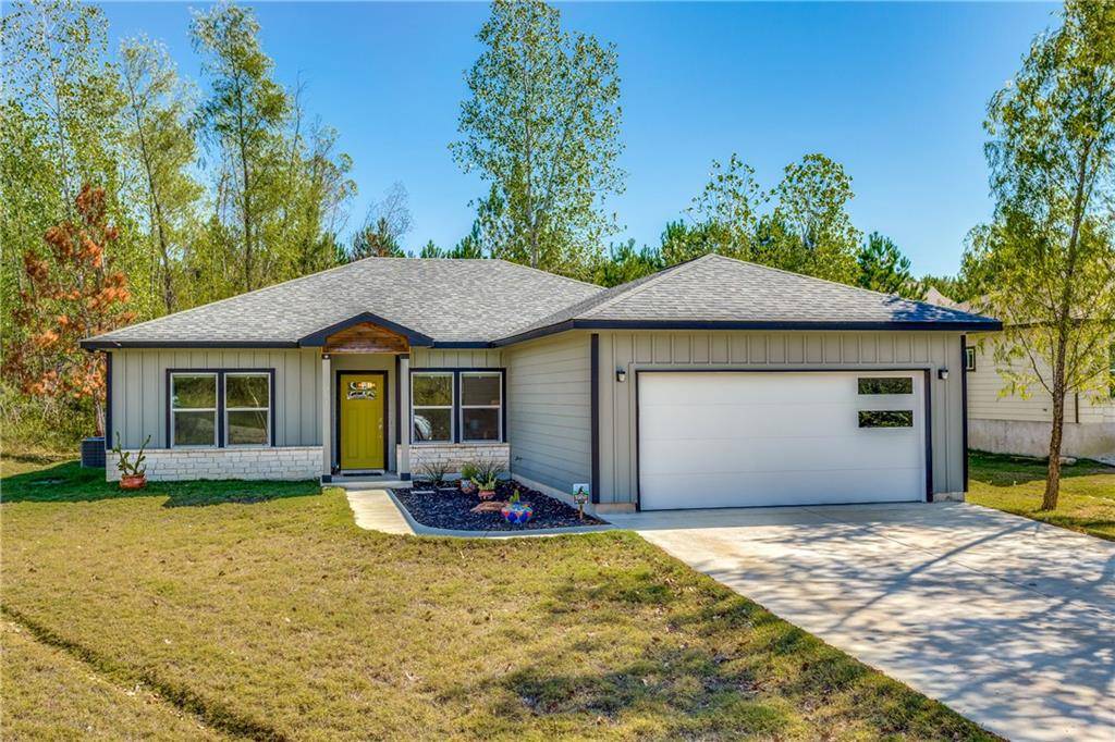 201 Kipahulu DR, Bastrop, TX 78602