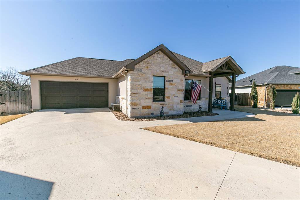 906 Canyon Oak CIR, Marble Falls, TX 78654