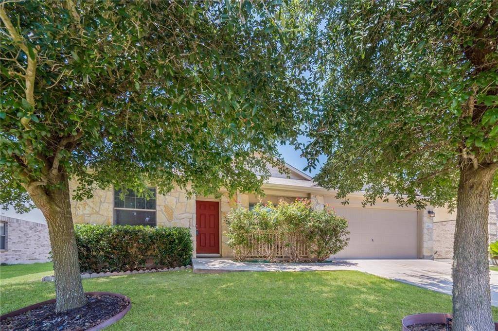227 Kings Ridge DR, Buda, TX 78610