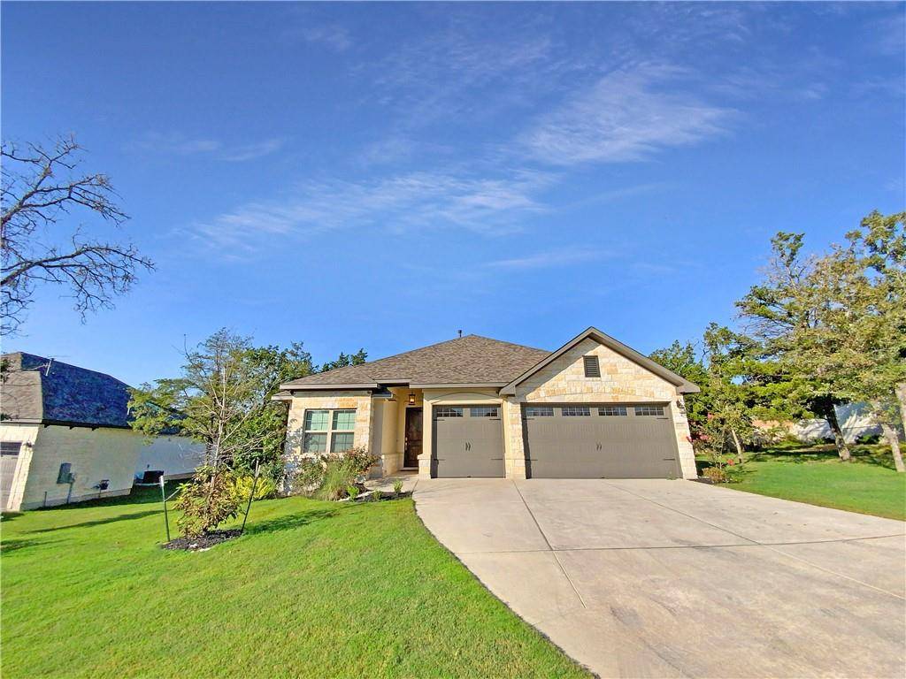 138 Kellogg LN, Bastrop, TX 78602