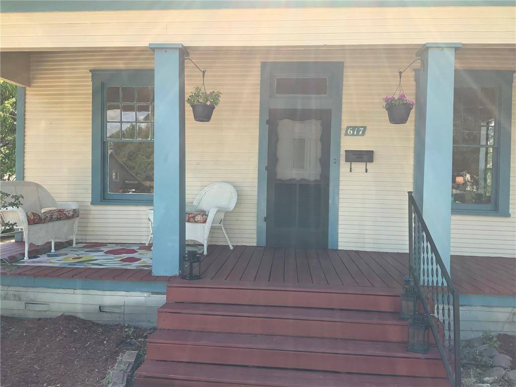 617 Vernon ST, Taylor, TX 76574