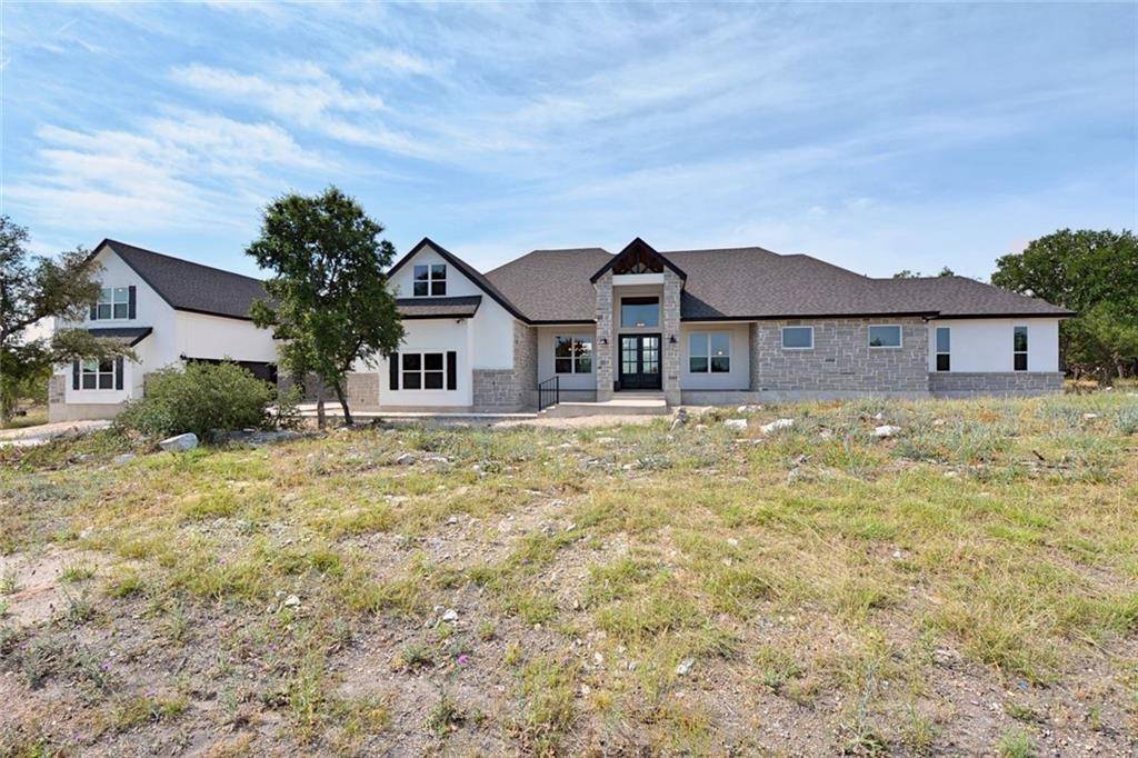 119 Tranquility TRL, Spicewood, TX 78669