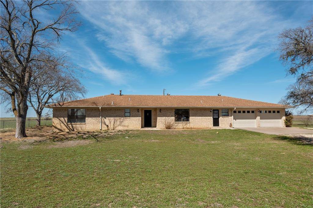 2900 County Road 329, Granger, TX 76530