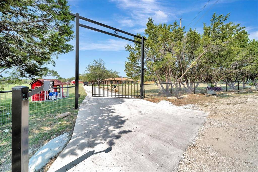 563 County Road 4756, Kempner, TX 76539