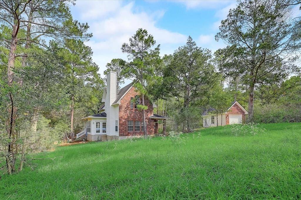 223 Hekili DR, Bastrop, TX 78602
