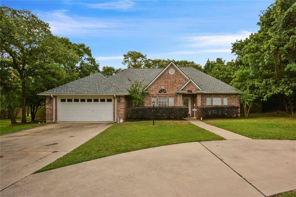 1903 Skyles RD, Rockdale, TX 76567