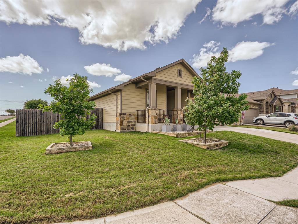382 Bridgestone WAY, Buda, TX 78610