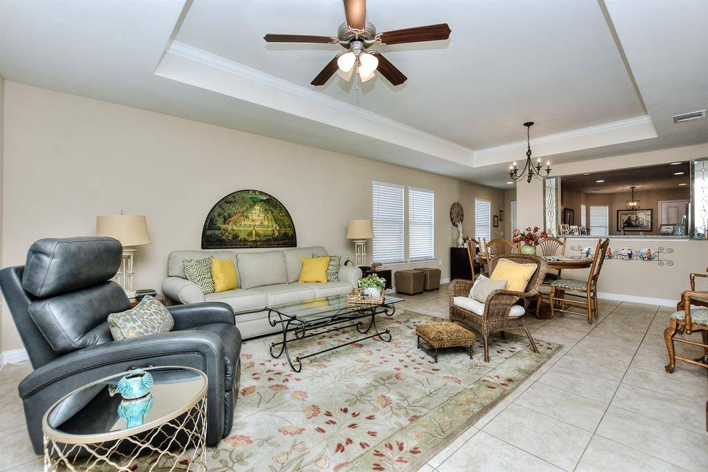 107 Cleburne PASS, Georgetown, TX 78633