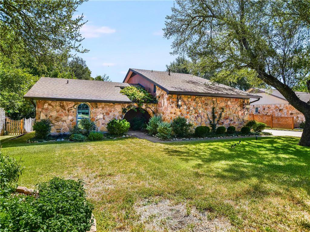 1003 Stillhouse SPG, Round Rock, TX 78681