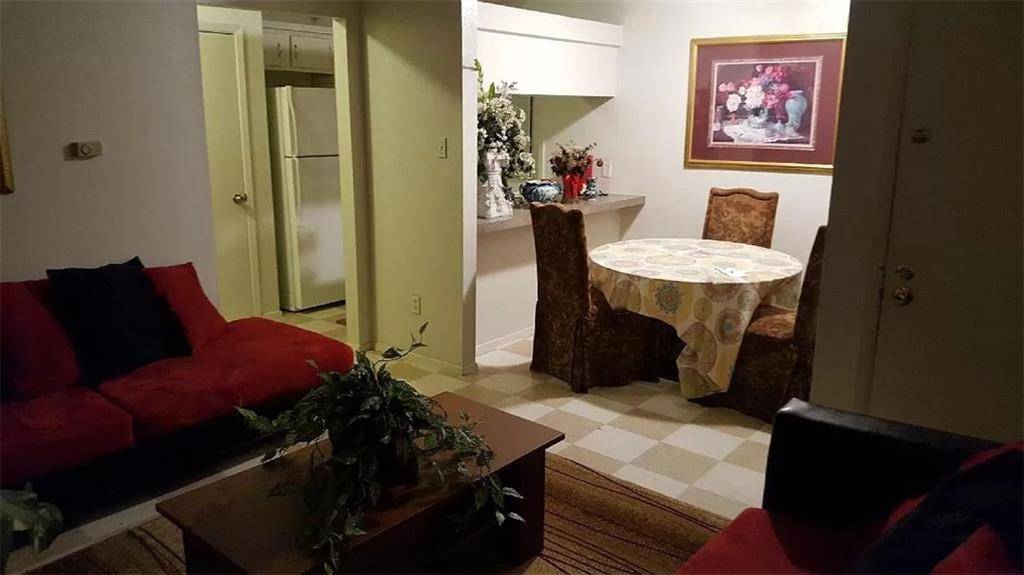 10111,10203 S Golden Meadow DR #1-20, Austin, TX 78758