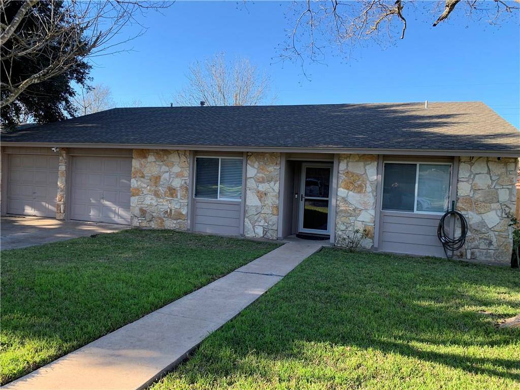 1416 Hillcrest DR, Taylor, TX 76574